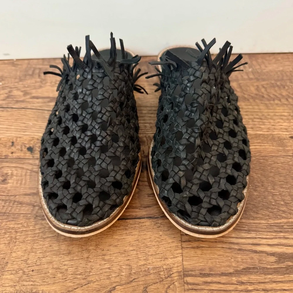 Free People Mirage Woven Mule Fringe Black‎ Women's Size 8 38 S